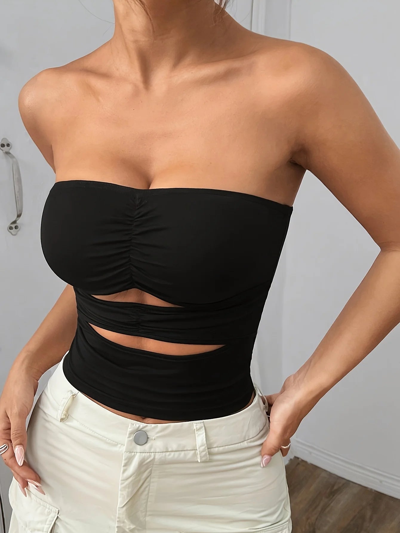 New Summer Hot Girl Tube Top, Pleated Push-up Cups   Side Cutout Design, Stretchy Slim Fit Strapless Top